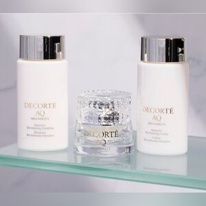 Decorte AQ Beauty Set